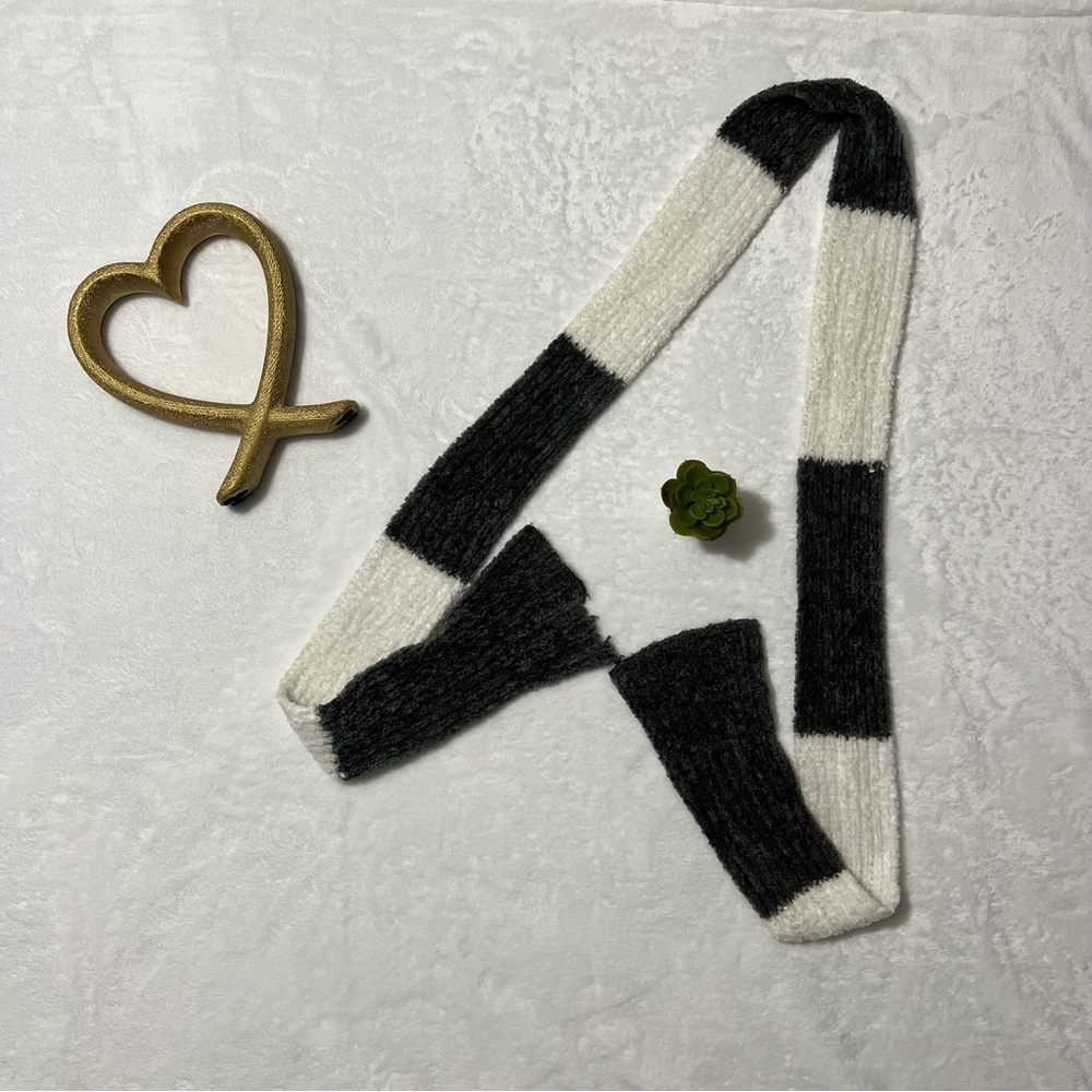 Grey and White Striped Knit Scarf